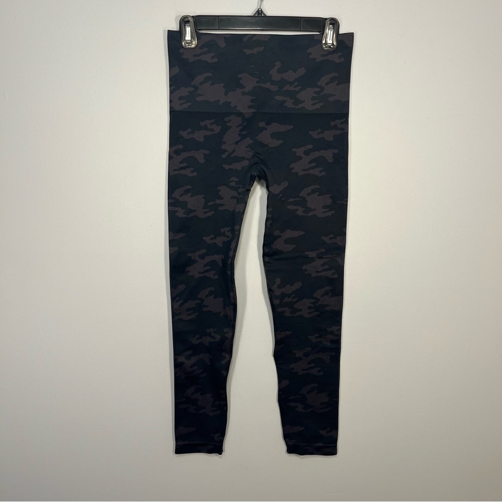 Spanx Pants Womens Extra Large Black Brown Camo Leggings Cropped Athleisure